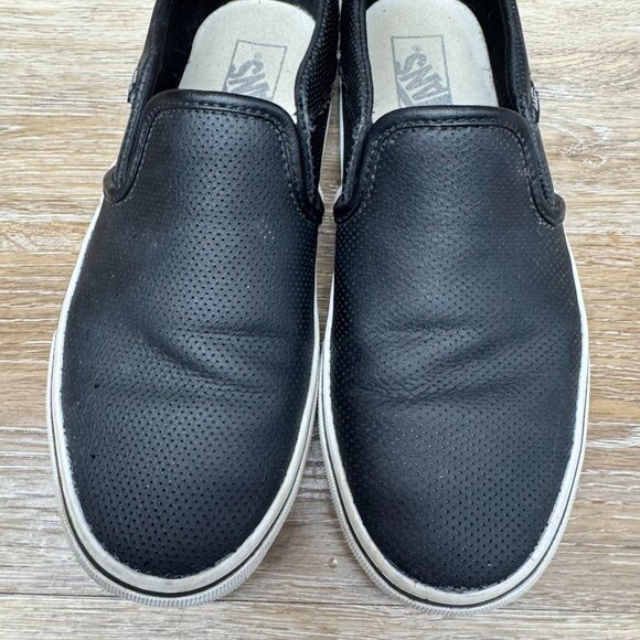Vans Perforated Black Leather Classic Slip On Sneaker Women's Size 10 - Picture 2 of 7